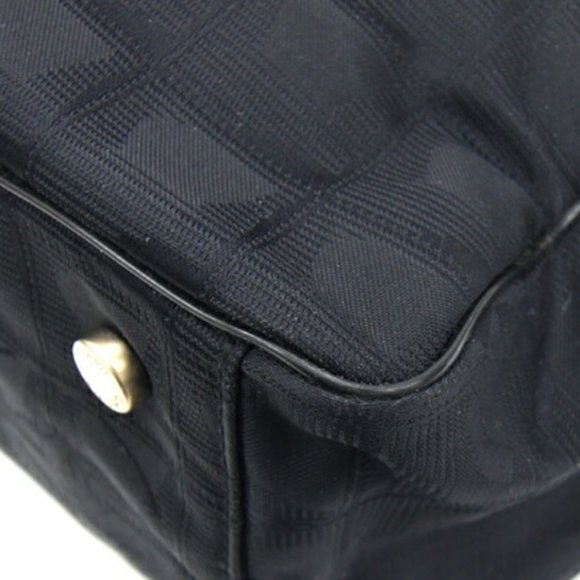 CHANEL Black Leather Logo Tote Bag - Picture 4 of 7